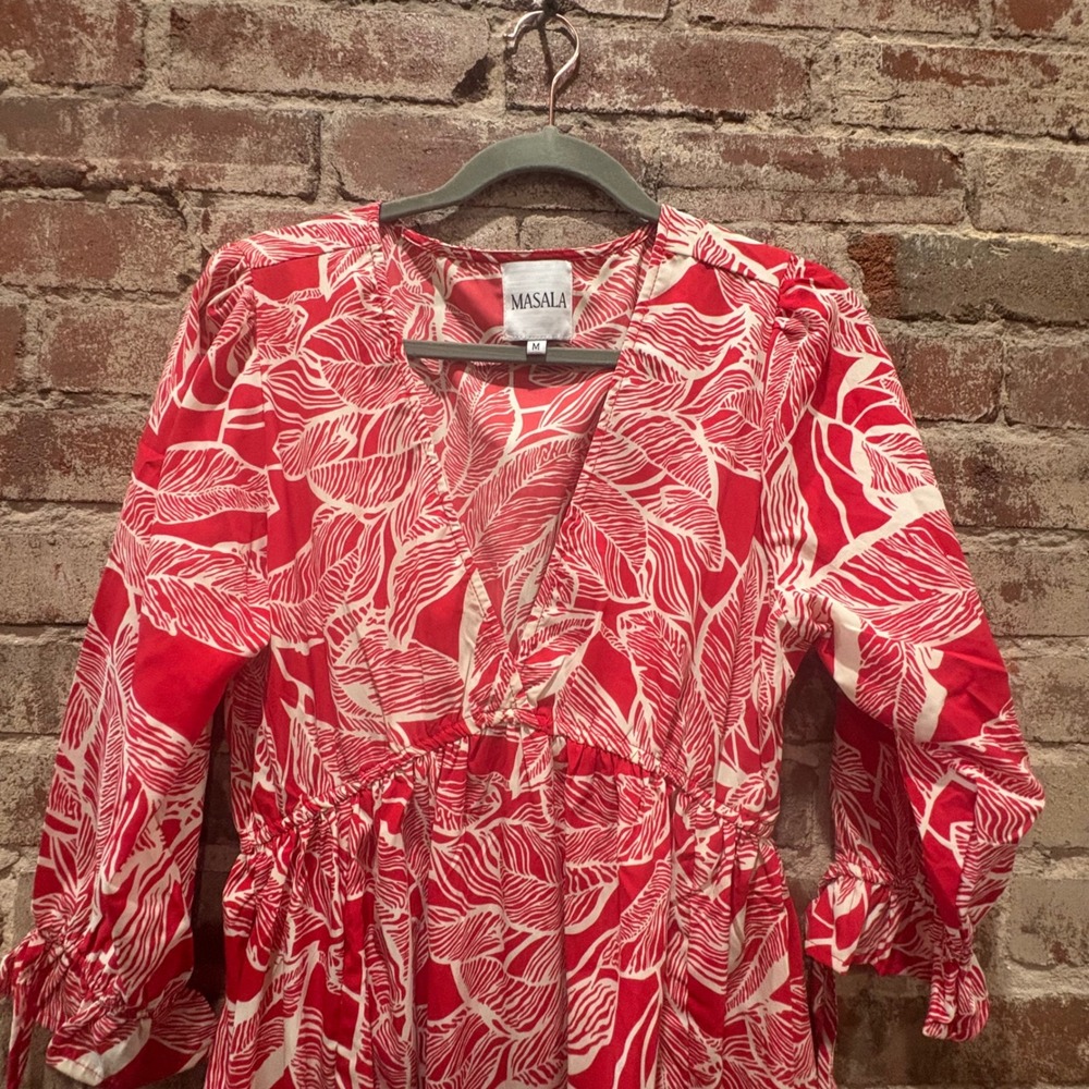 Masala Red White Tropical Leaf Print Maxi Dress V Neck Smocked Dress Size Medium - Picture 5 of 8